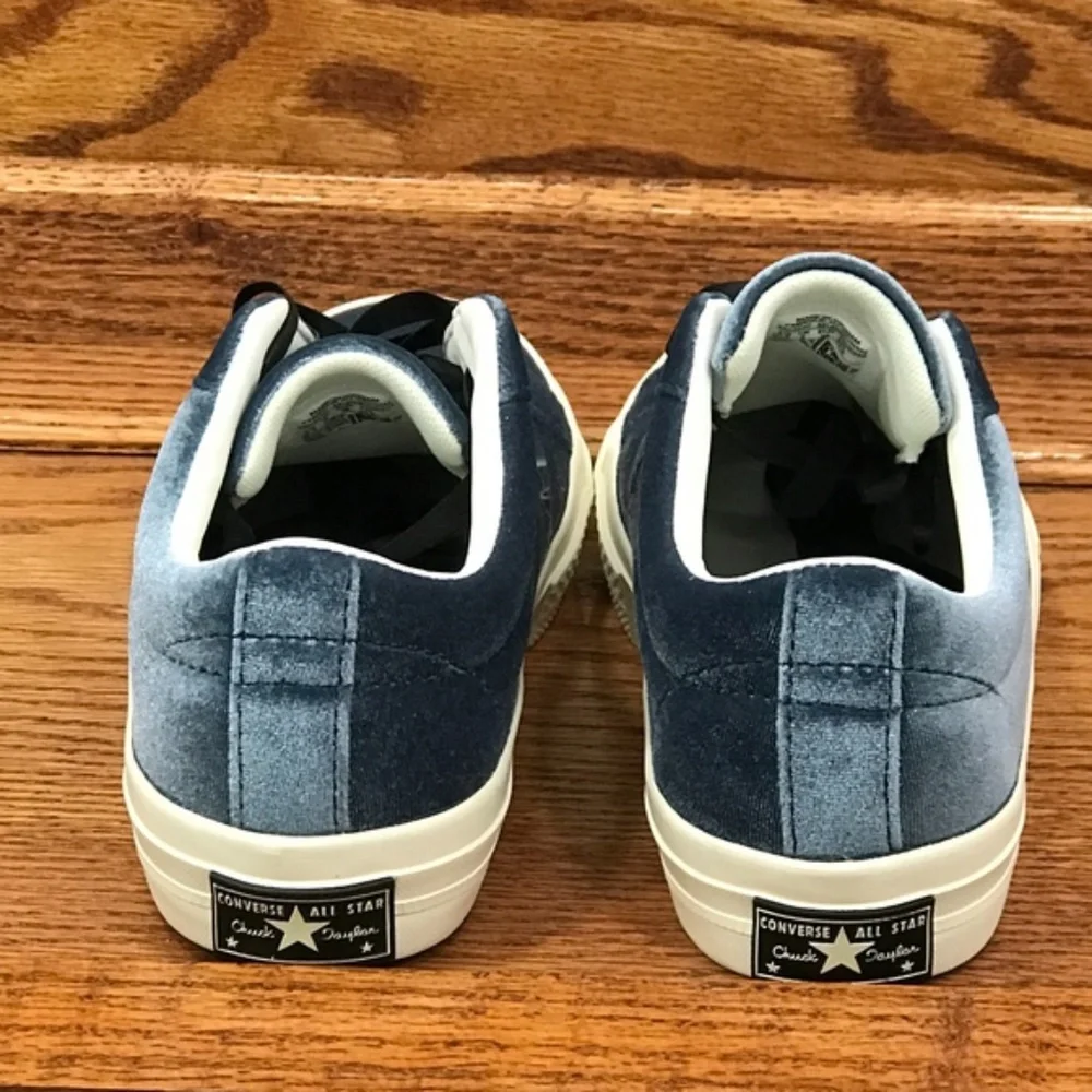 Converse One‎ Star Navy Blue Velvet Low Top Sneakers 660354C Size Junior 5.5